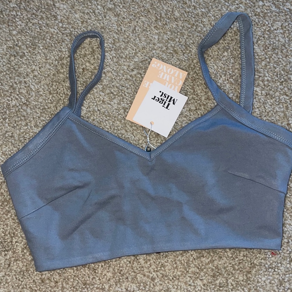 NWT tiger mist crop top